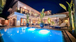 Noco Luxury Villa Seminyak